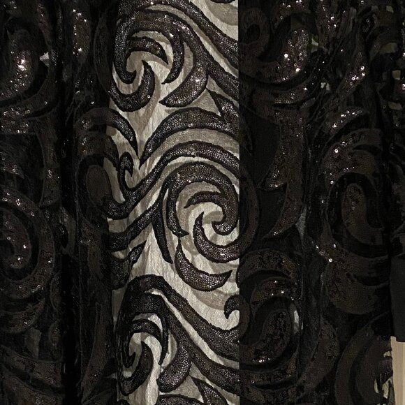 Elegant cover from JC Penny - Picture 3 of 3